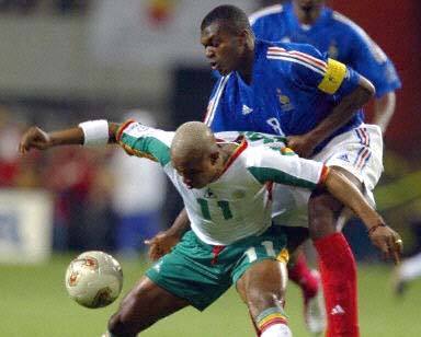 第17届足球世界杯比赛揭幕战将正式打响：卫冕冠军法国队迎战非洲“新人”塞内加尔